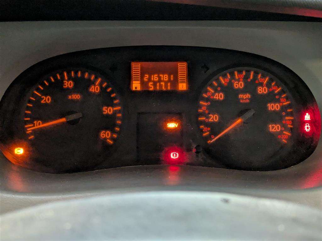 <p>2006 RENAULT TRAFIC SL27 DCI 100 SWB</p>