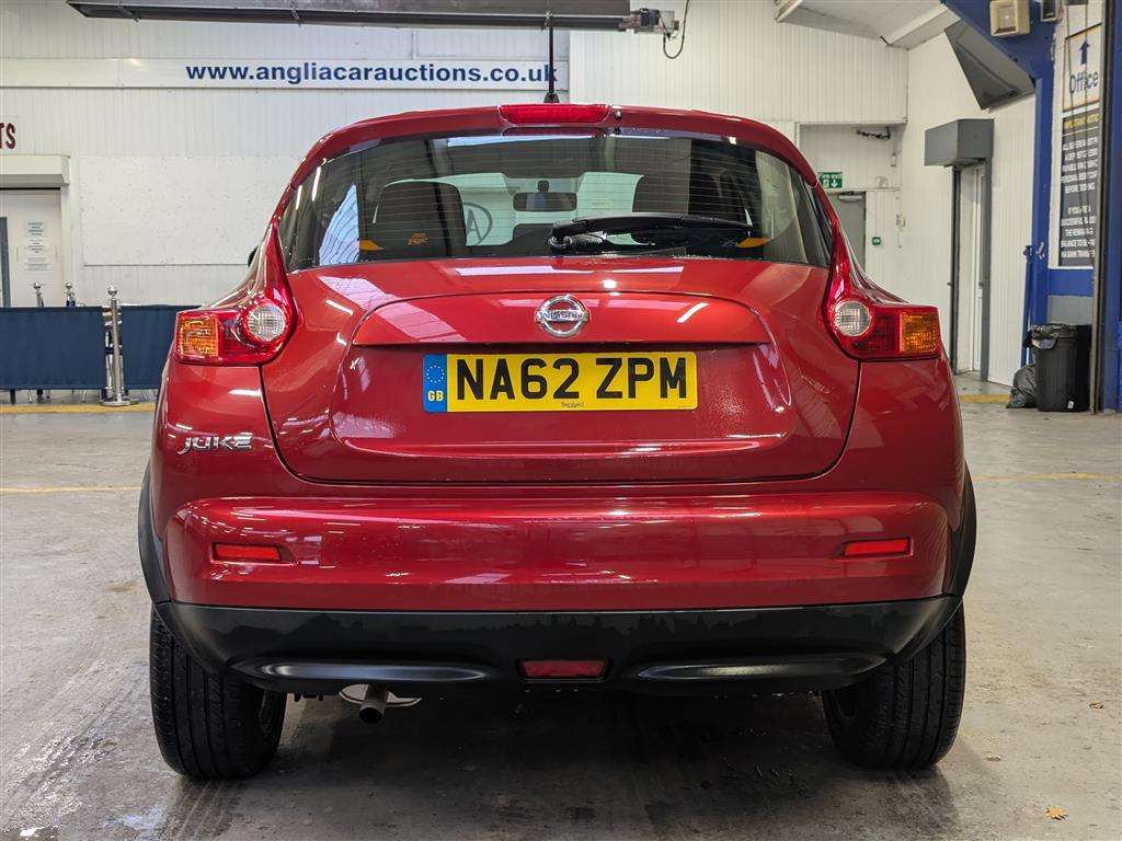 <p>2012 NISSAN JUKE ACENTA CVT</p>