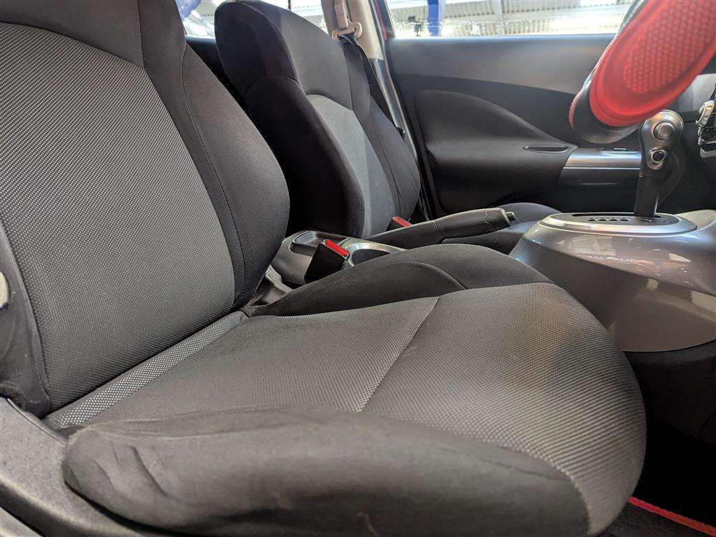 <p>2012 NISSAN JUKE ACENTA CVT</p>