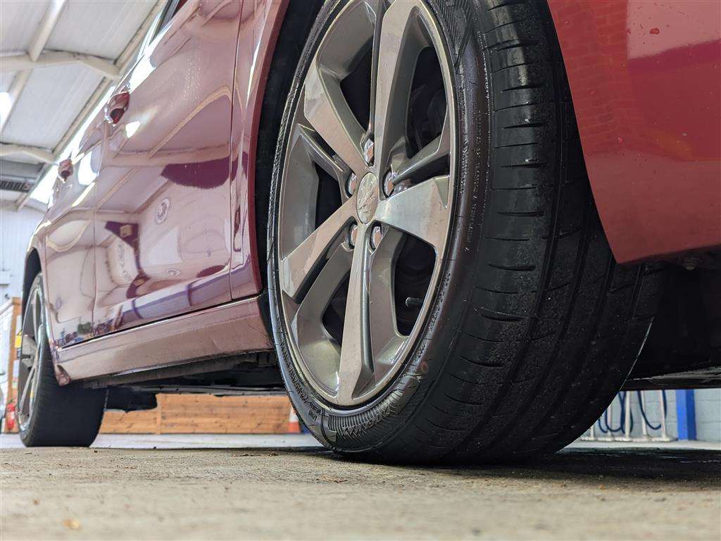 <p>2014 PEUGEOT 308 ALLURE THP</p>