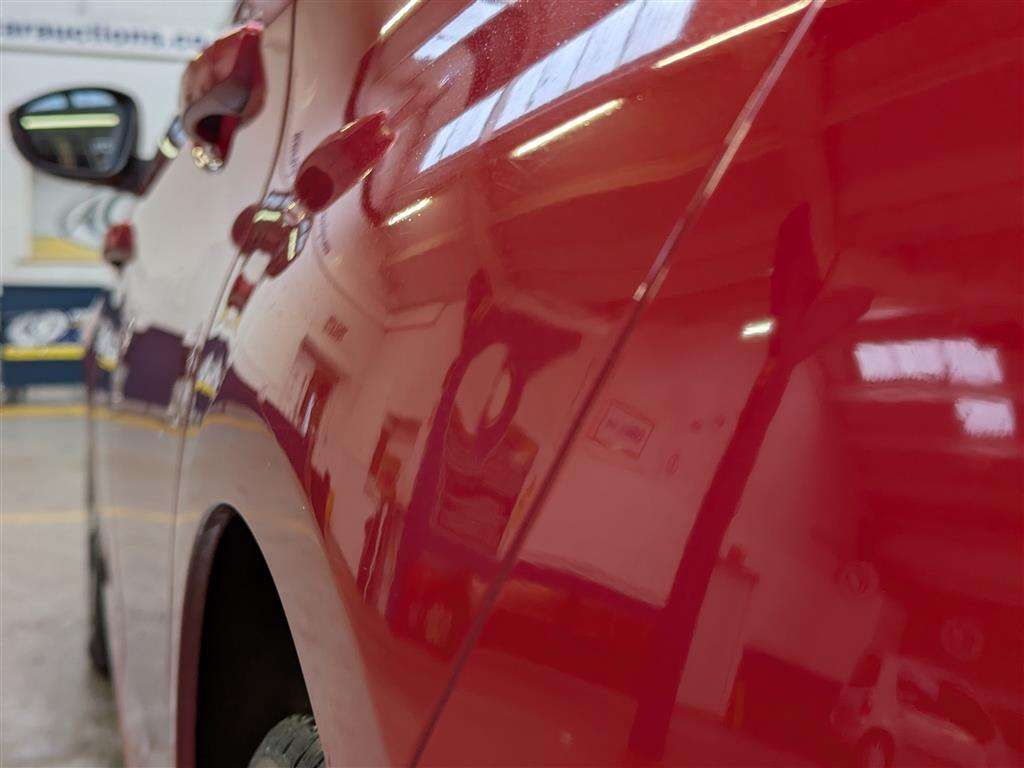 <p>2014 PEUGEOT 308 ALLURE THP</p>