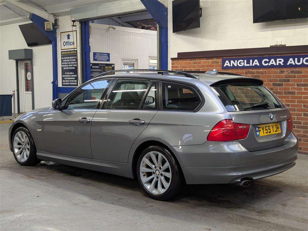 <p>2009 BMW 320D SE TOURING</p>