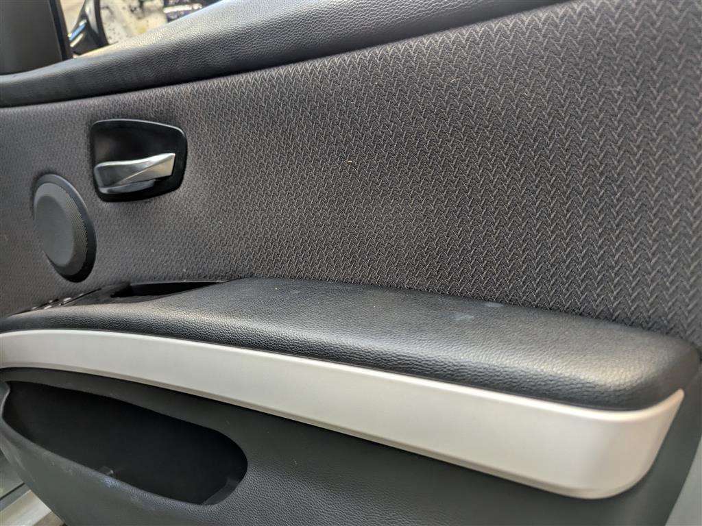 <p>2009 BMW 320D SE TOURING</p>