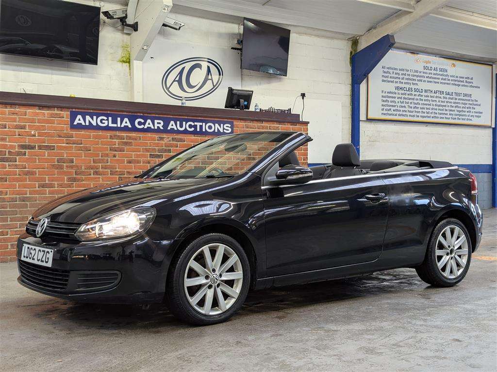 <p>2012 VOLKSWAGEN GOLF SE TSI S-A</p>