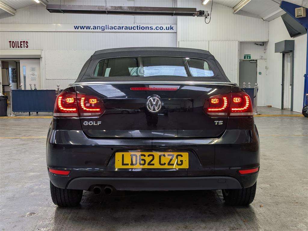 <p>2012 VOLKSWAGEN GOLF SE TSI S-A</p>