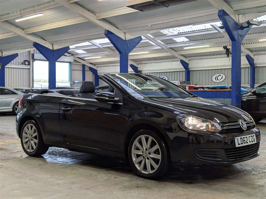 <p>2012 VOLKSWAGEN GOLF SE TSI S-A</p>