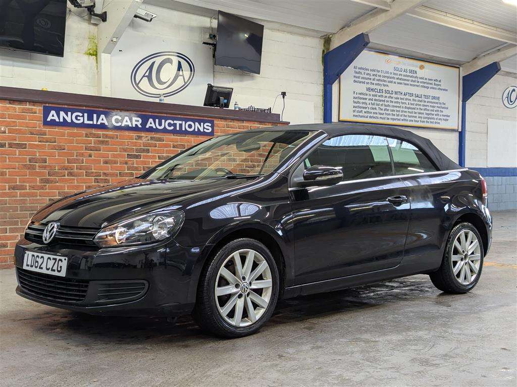 <p>2012 VOLKSWAGEN GOLF SE TSI S-A</p>