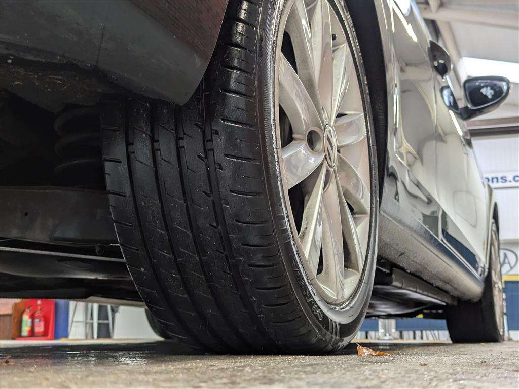 <p>2012 VOLKSWAGEN GOLF SE TSI S-A</p>