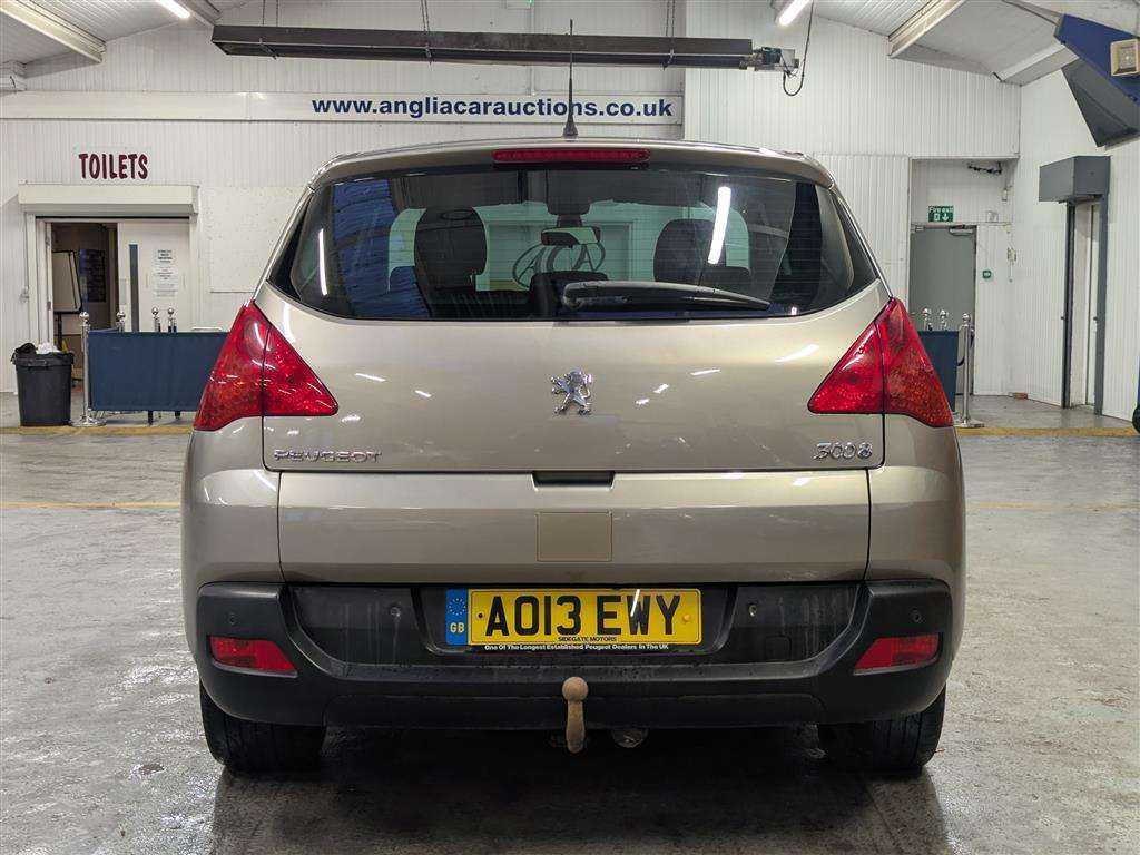 <p>2013 PEUGEOT 3008 ACTIVE HDI</p>