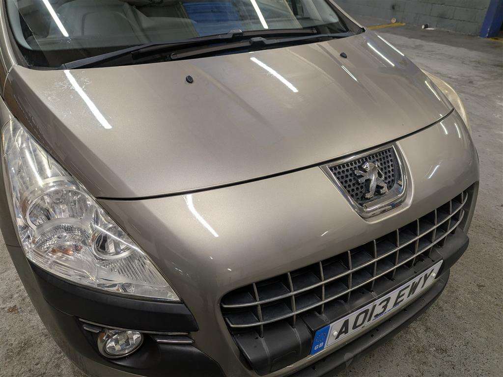 <p>2013 PEUGEOT 3008 ACTIVE HDI</p>