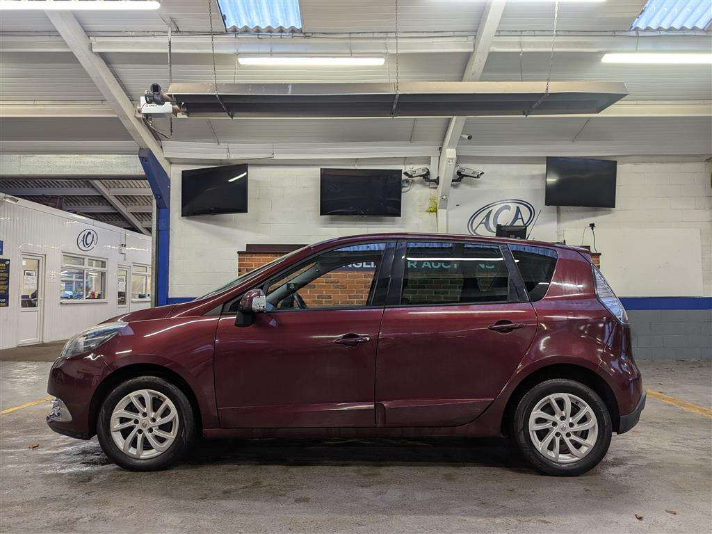 <p>2014 RENAULT SCENIC D-QUE TT ENERGY DC</p>