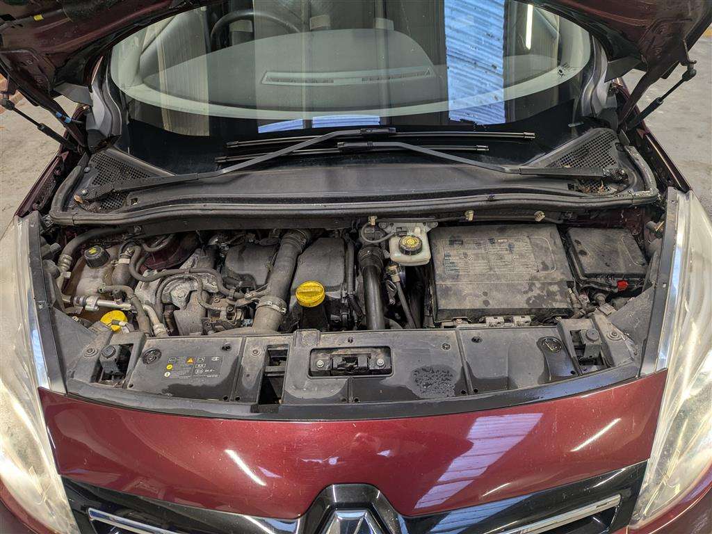 <p>2014 RENAULT SCENIC D-QUE TT ENERGY DC</p>