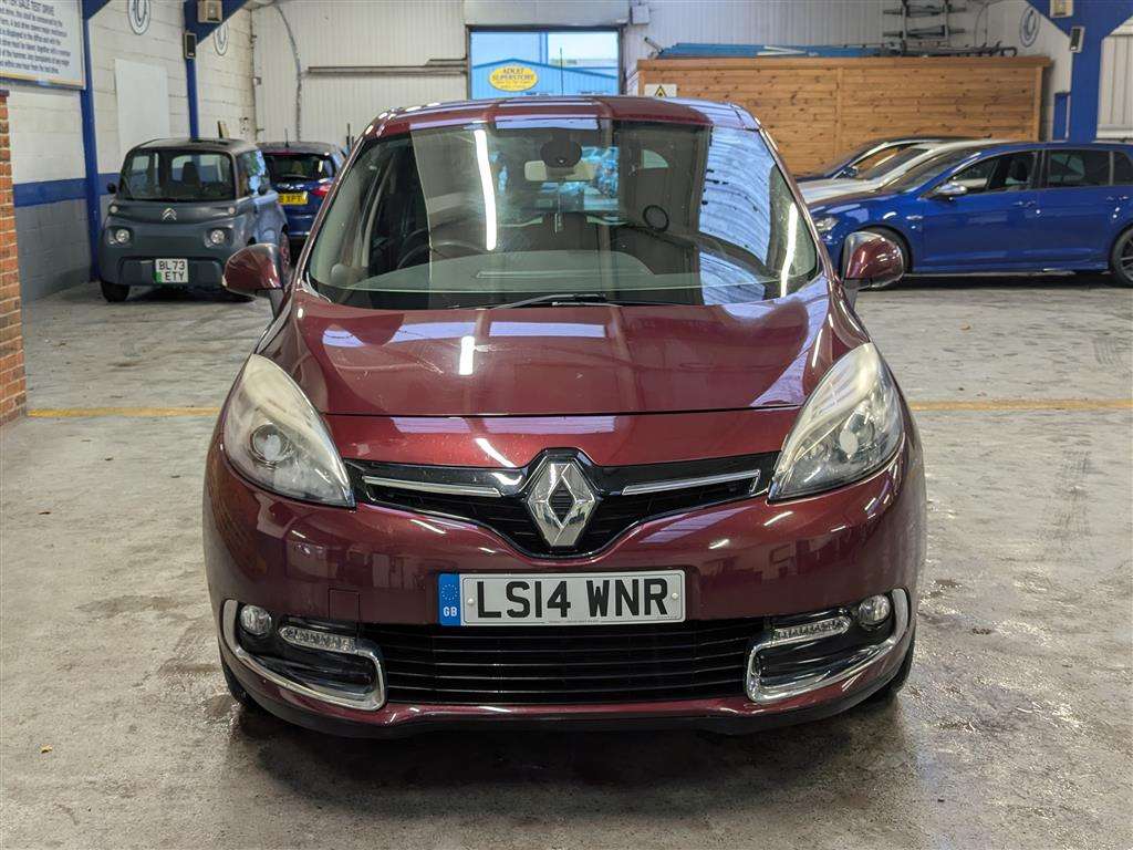 <p>2014 RENAULT SCENIC D-QUE TT ENERGY DC</p>