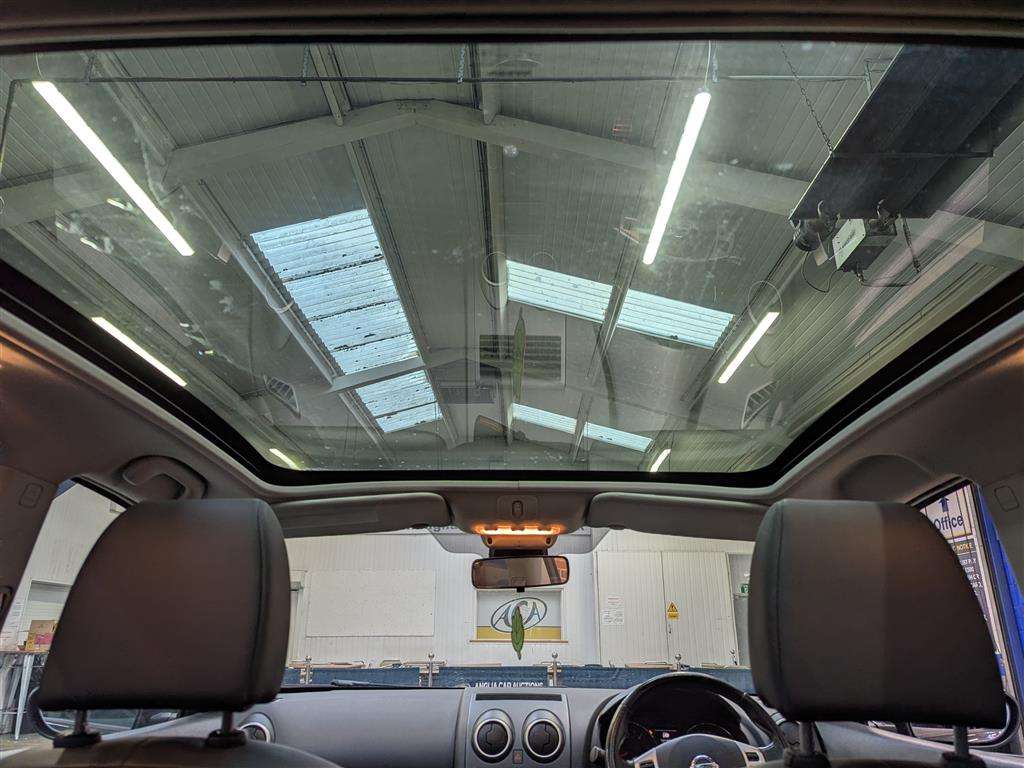 <p>2012 NISSAN QASHQAI TEKNA IS DCI</p>