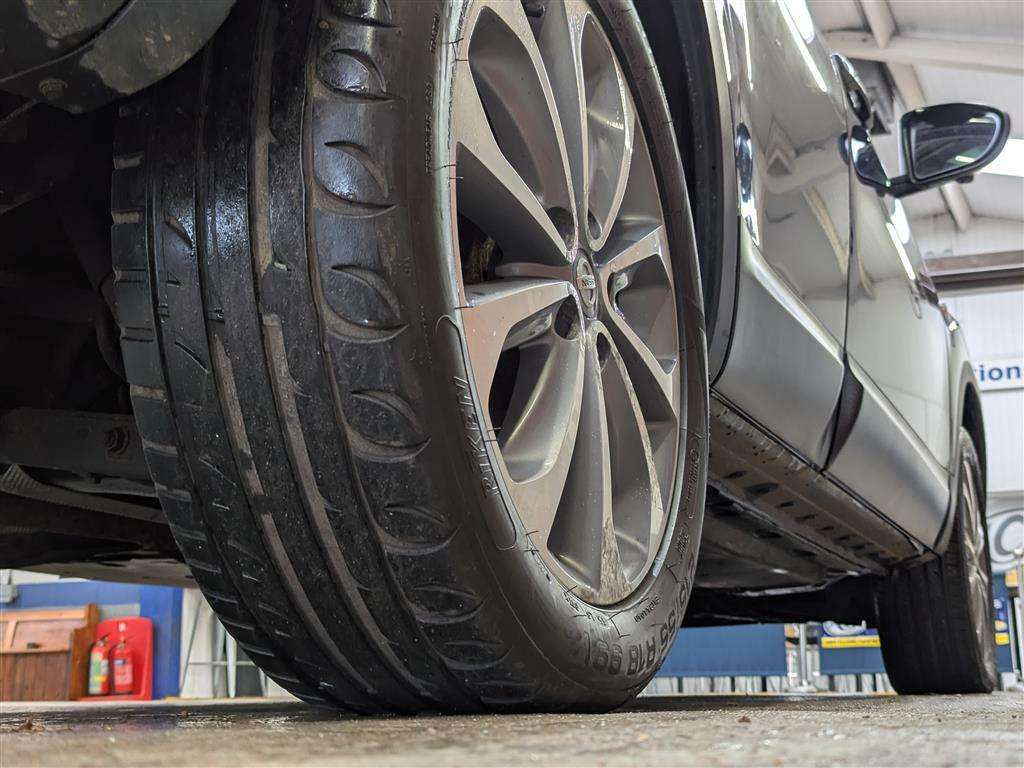 <p>2012 NISSAN QASHQAI TEKNA IS DCI</p>