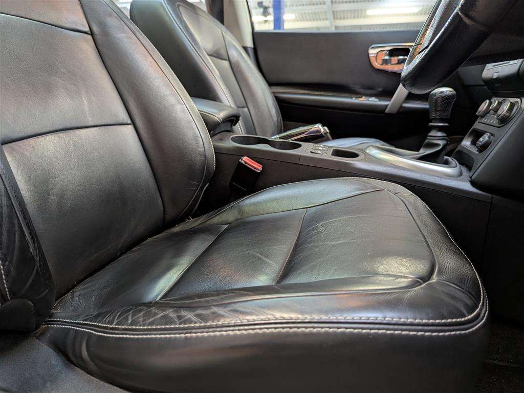 <p>2012 NISSAN QASHQAI TEKNA IS DCI</p>