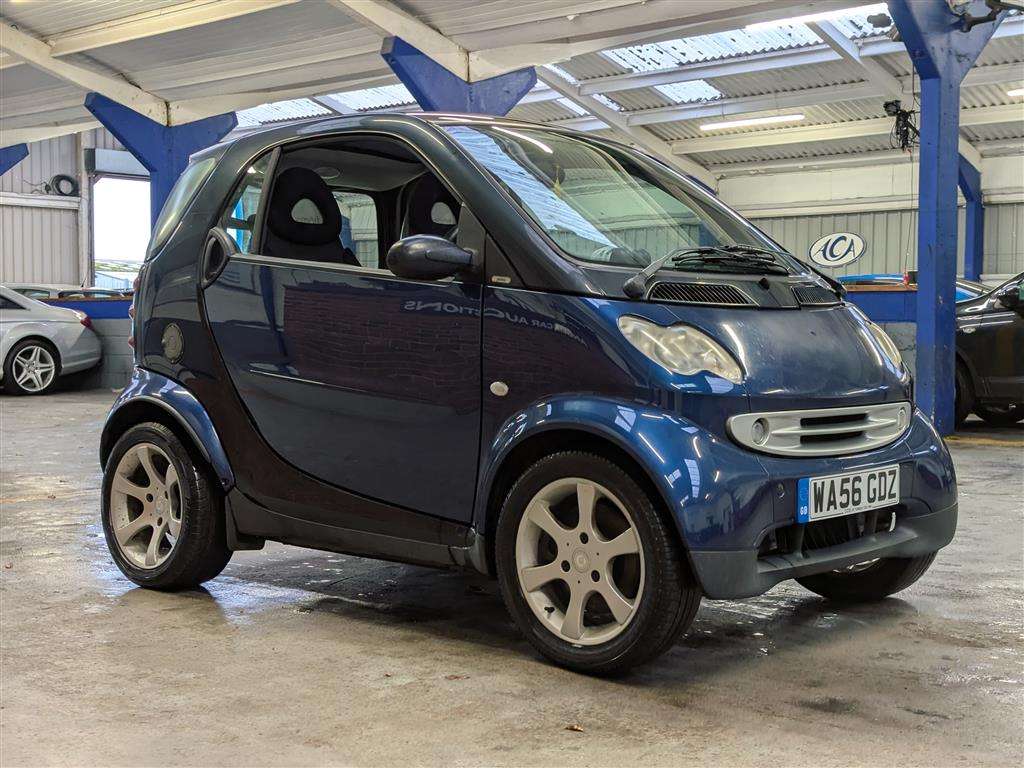 <p>2006 SMART FORTWO PULSE 61 AUTO</p>