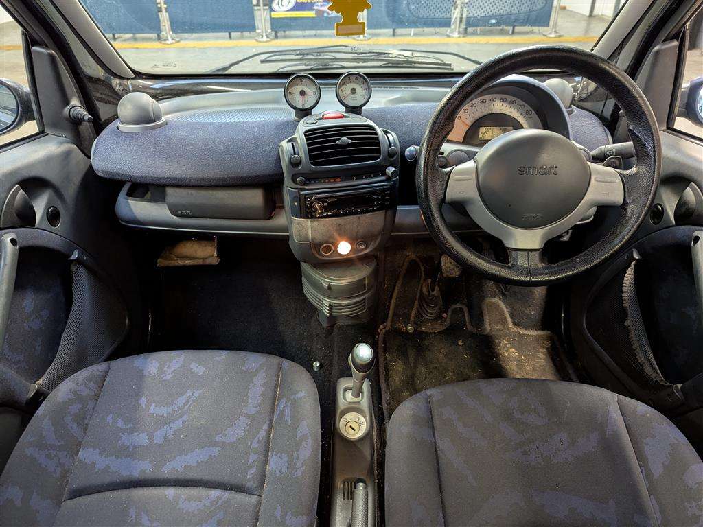 <p>2006 SMART FORTWO PULSE 61 AUTO</p>