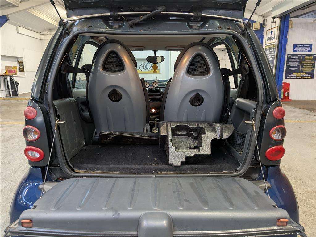 <p>2006 SMART FORTWO PULSE 61 AUTO</p>
