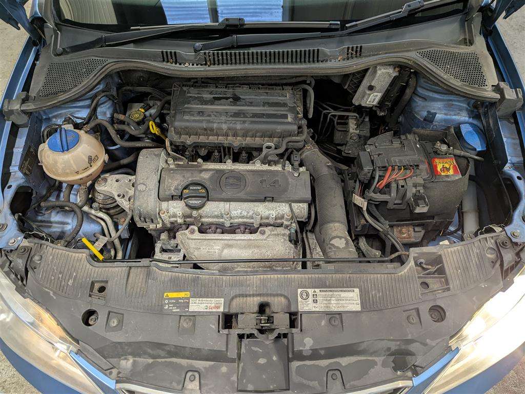 <p>2013 SEAT IBIZA TOCA</p>