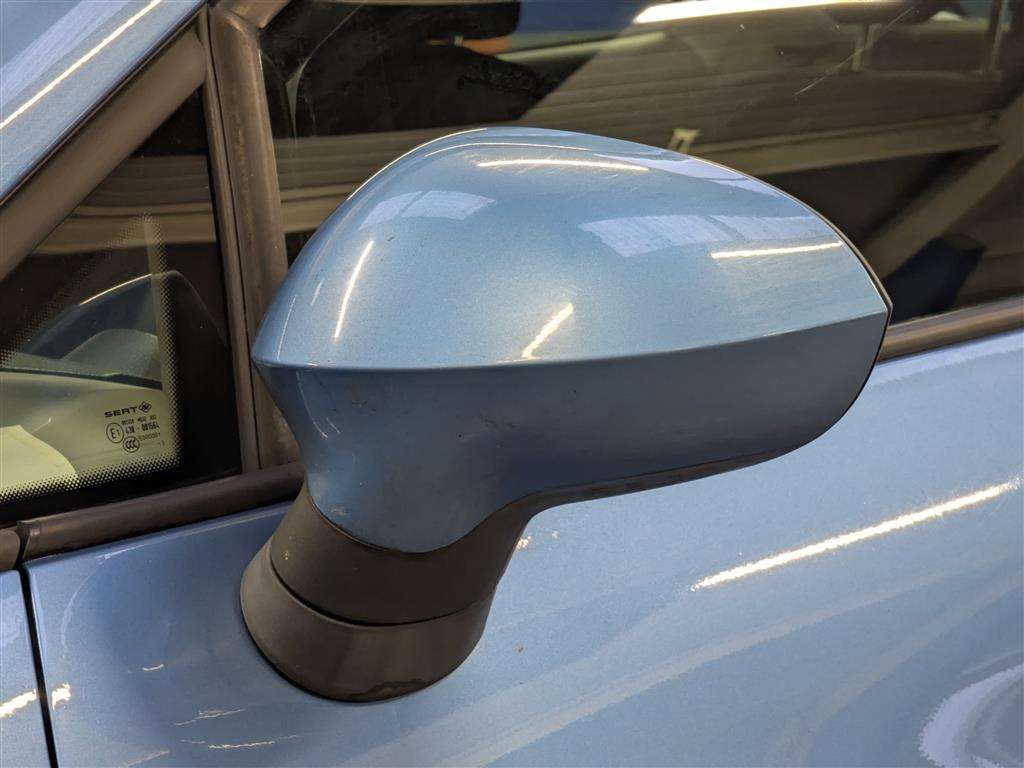 <p>2013 SEAT IBIZA TOCA</p>