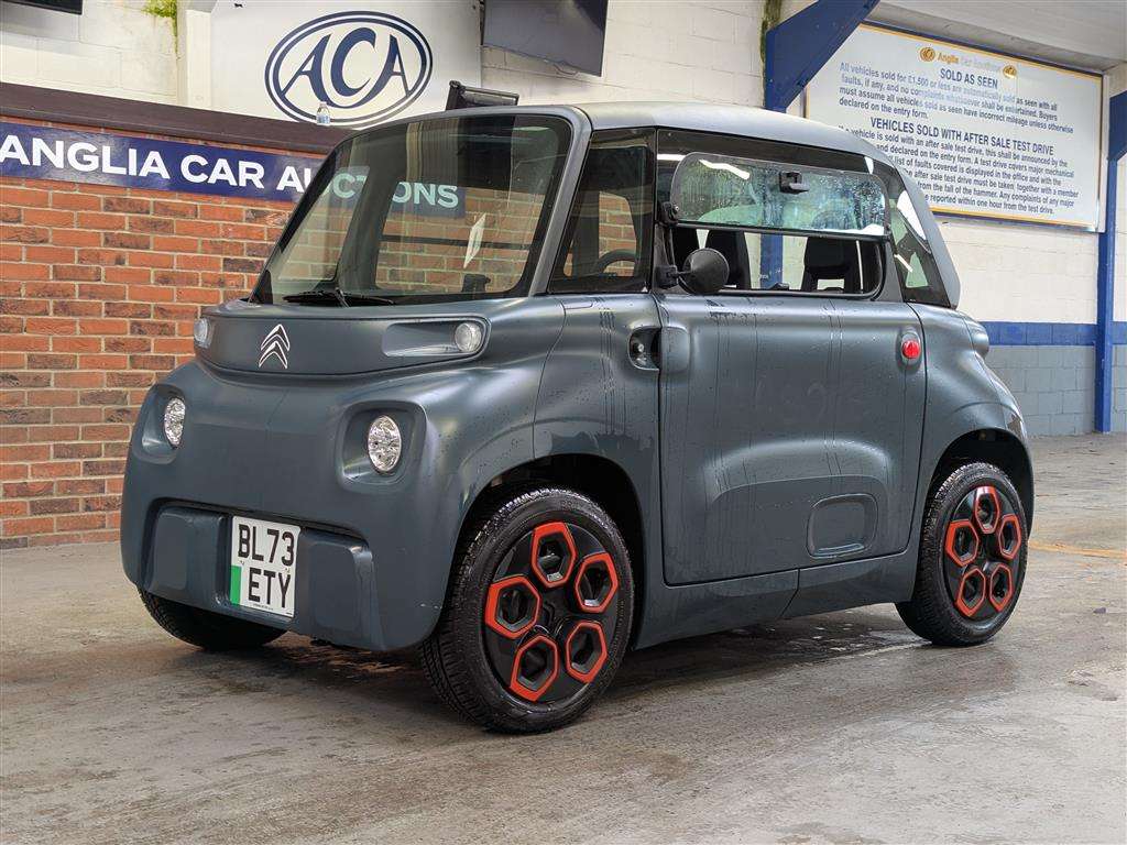 <p>2024 CITROEN AMI</p>