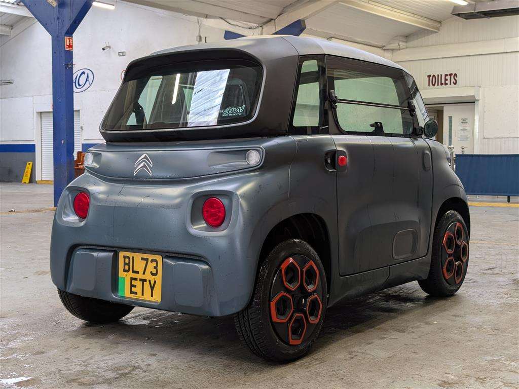 <p>2024 CITROEN AMI</p>