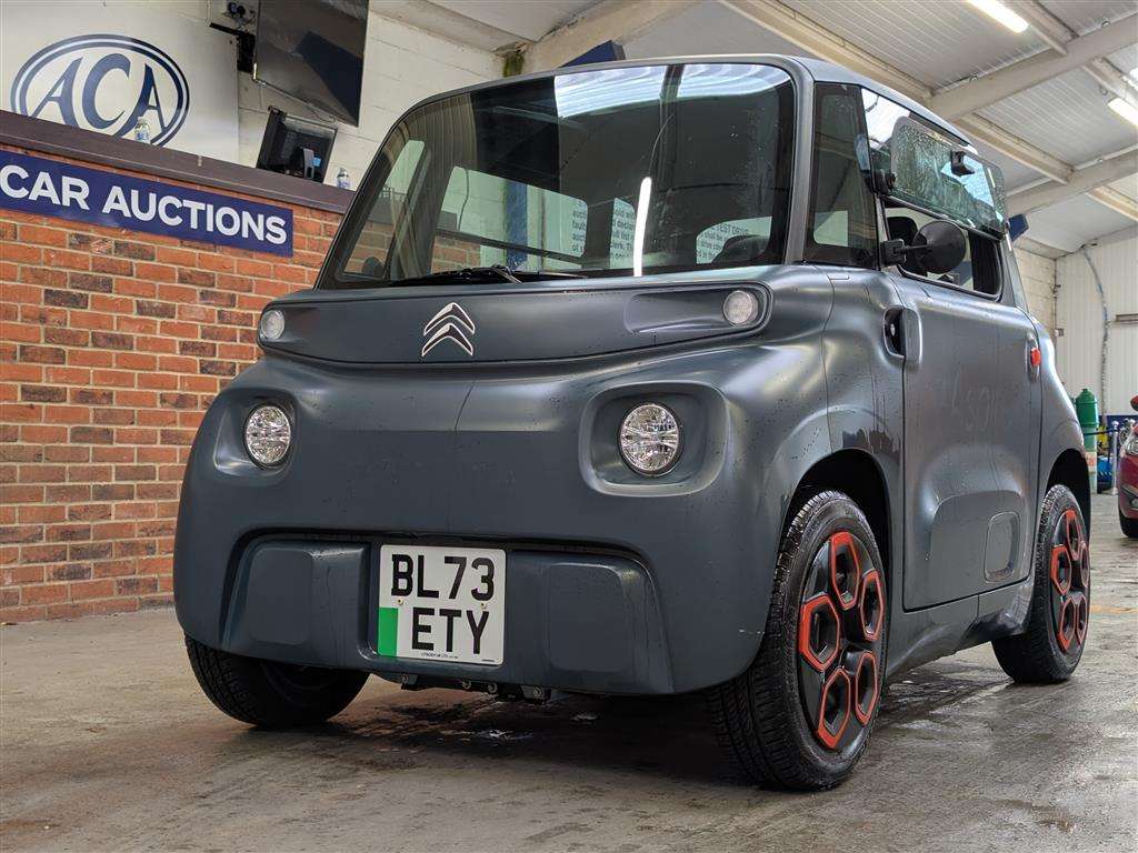 <p>2024 CITROEN AMI</p>