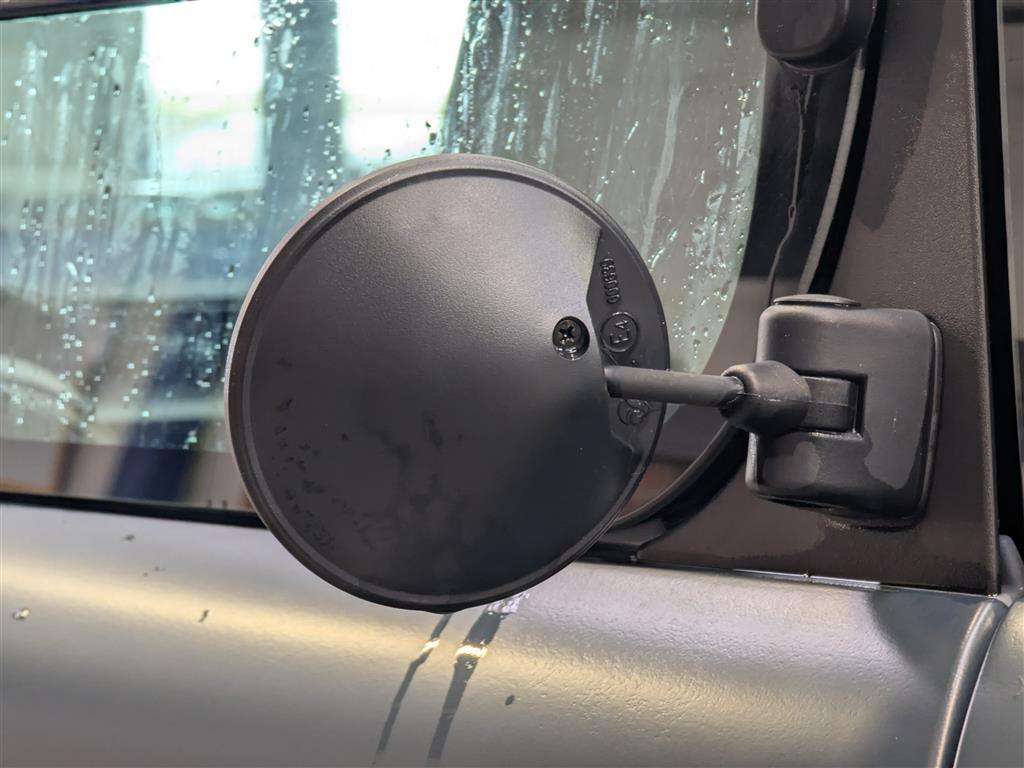 <p>2024 CITROEN AMI</p>