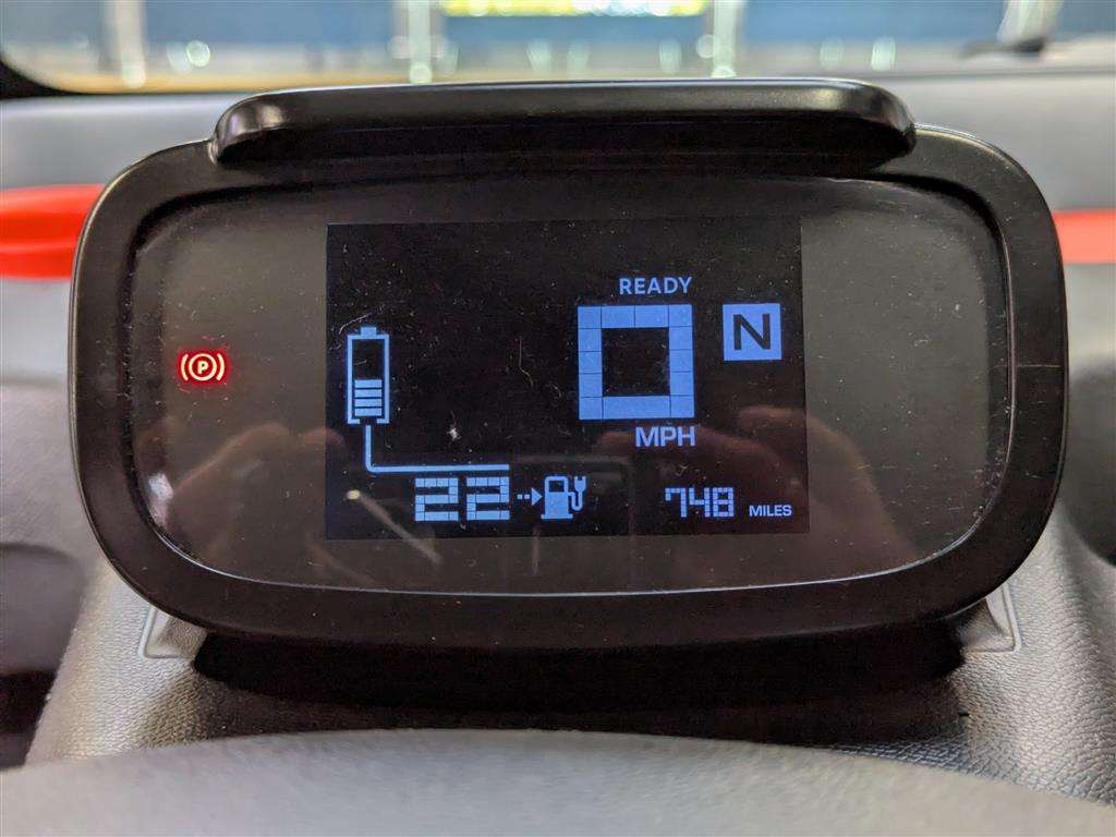 <p>2024 CITROEN AMI</p>