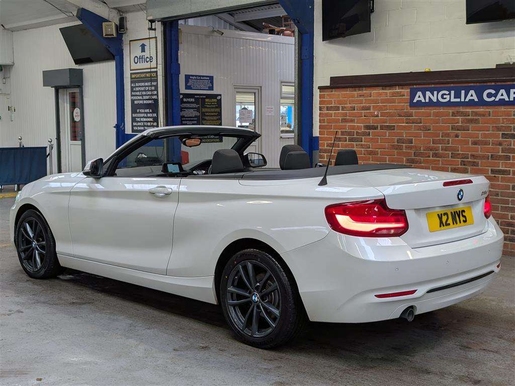 <p>2018 BMW 218D SPORT AUTO</p>