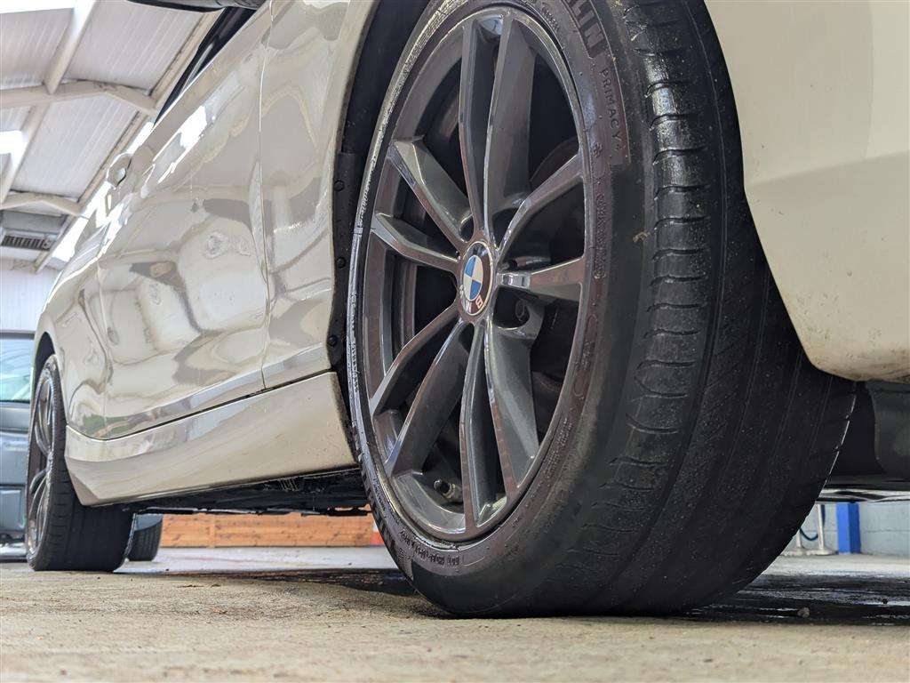 <p>2018 BMW 218D SPORT AUTO</p>