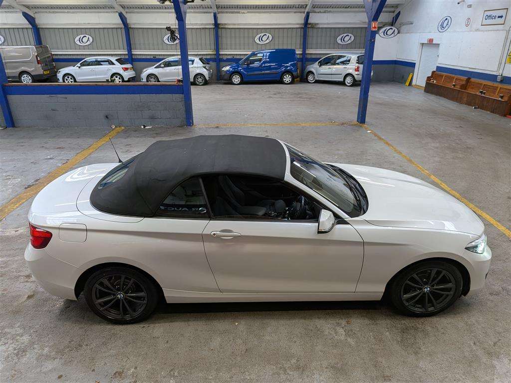 <p>2018 BMW 218D SPORT AUTO</p>