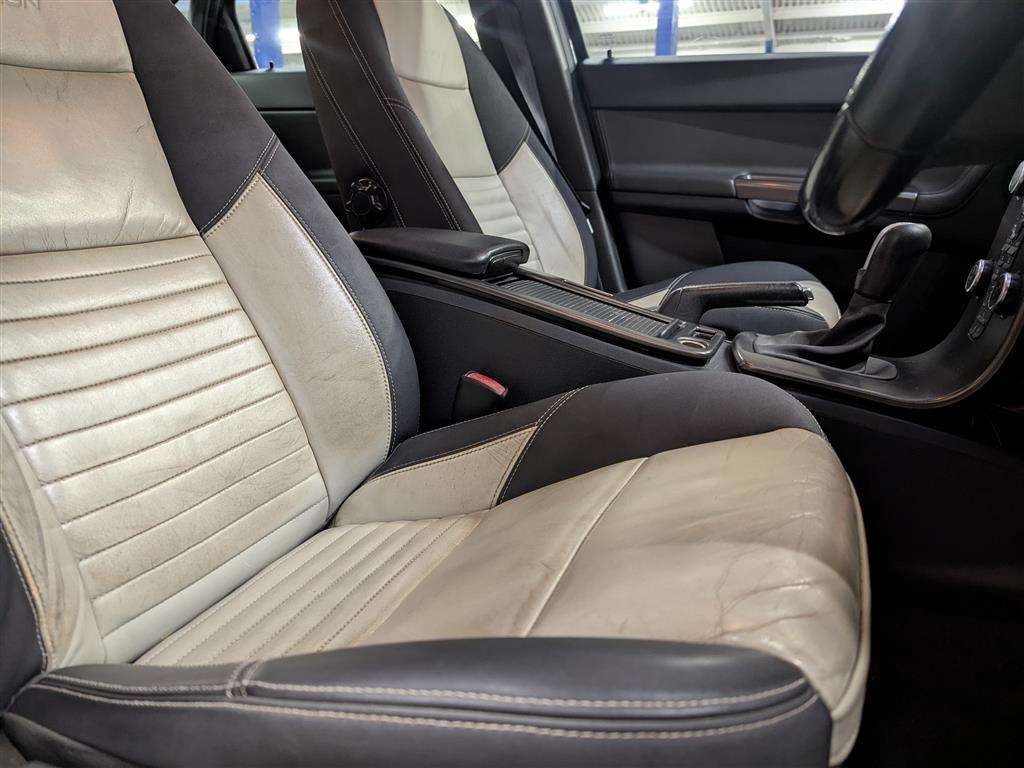 <p>2011 VOLVO S40 R-DESIGN D2</p>