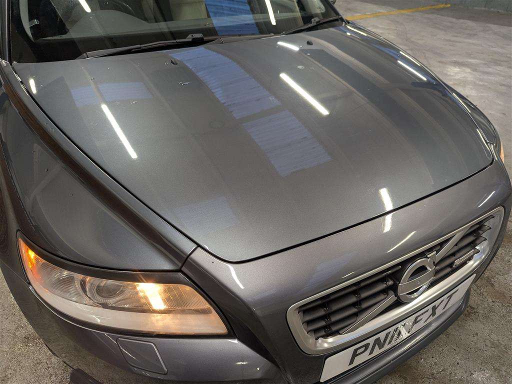 <p>2011 VOLVO S40 R-DESIGN D2</p>