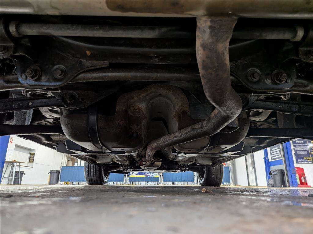 <p>2015 LAND ROVER RANGEROVER EVOQUE PURE ED</p>