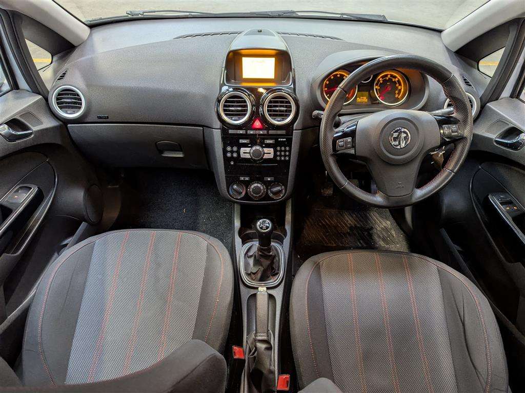 <p>2014 VAUXHALL CORSA SXI AC</p>
