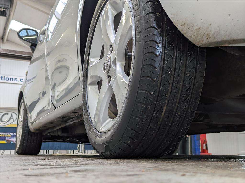 <p>2014 VAUXHALL CORSA SXI AC</p>