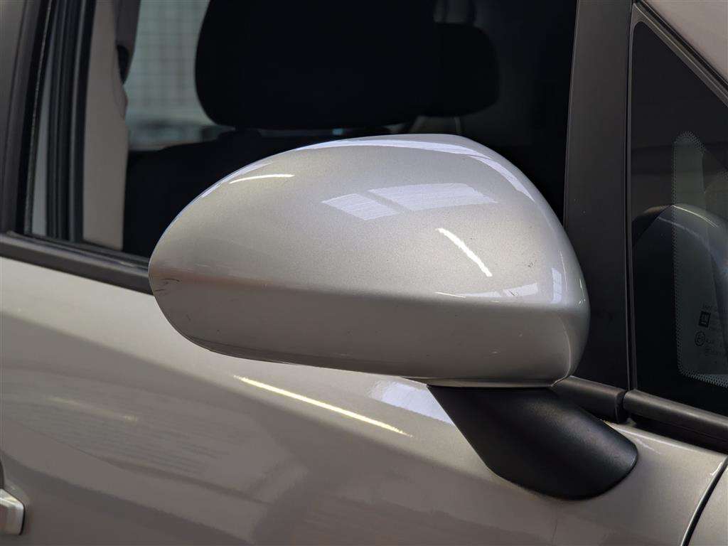 <p>2014 VAUXHALL CORSA SXI AC</p>