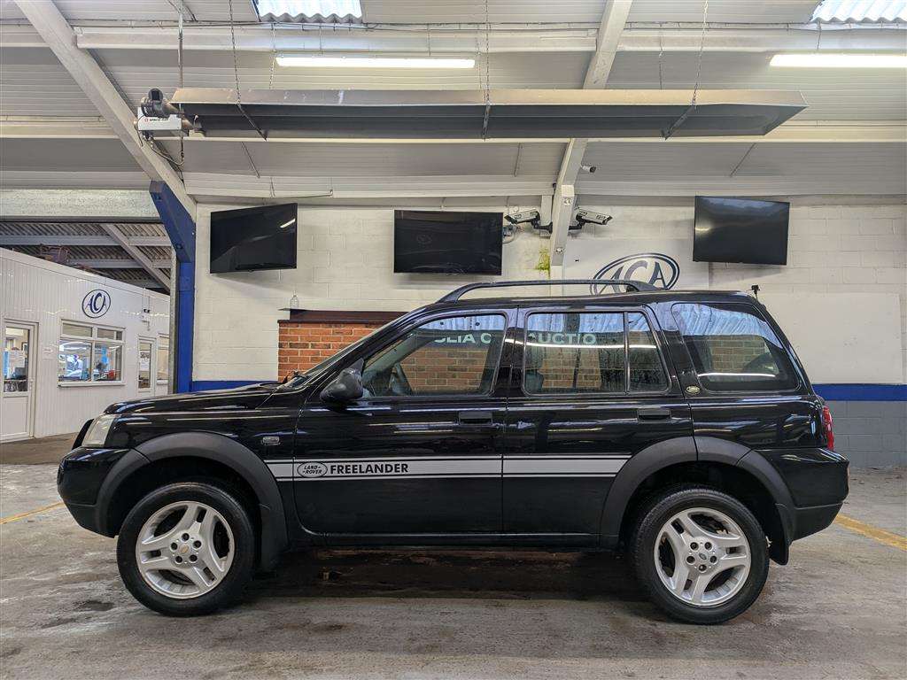 <p>2006 LAND ROVER FREELANDER FREESTYLE TD</p>