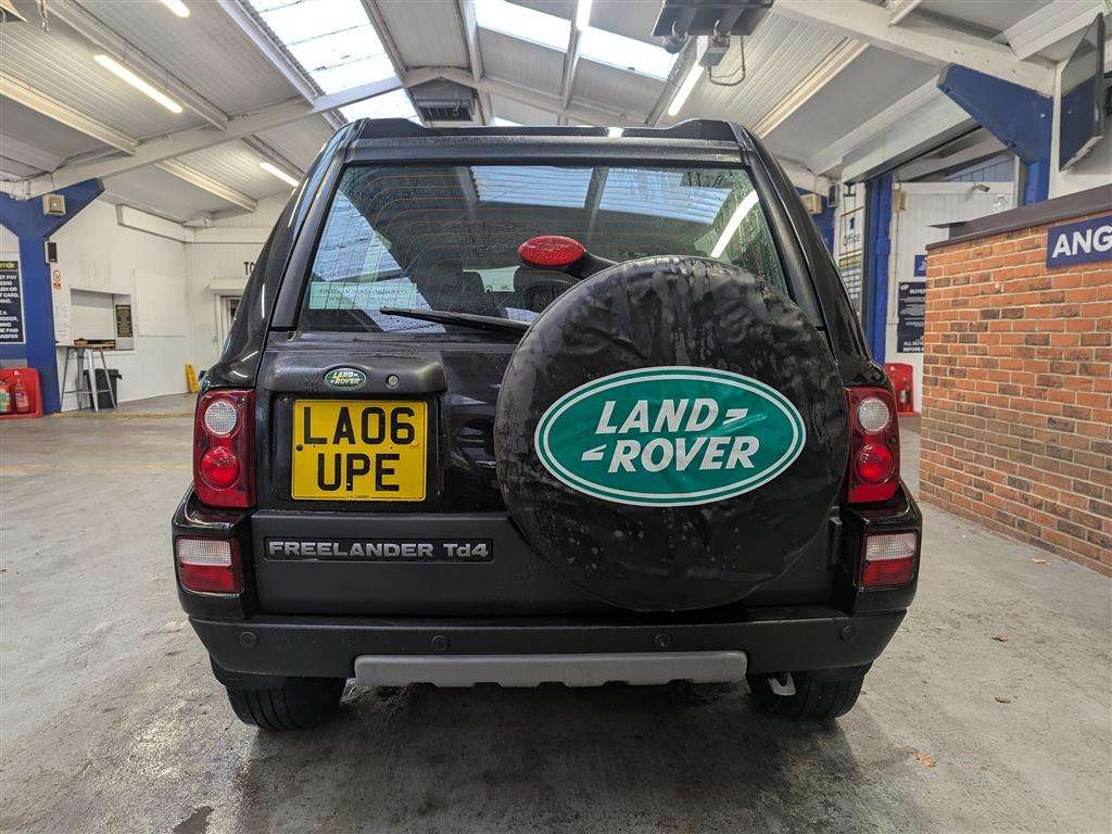 <p>2006 LAND ROVER FREELANDER FREESTYLE TD</p>