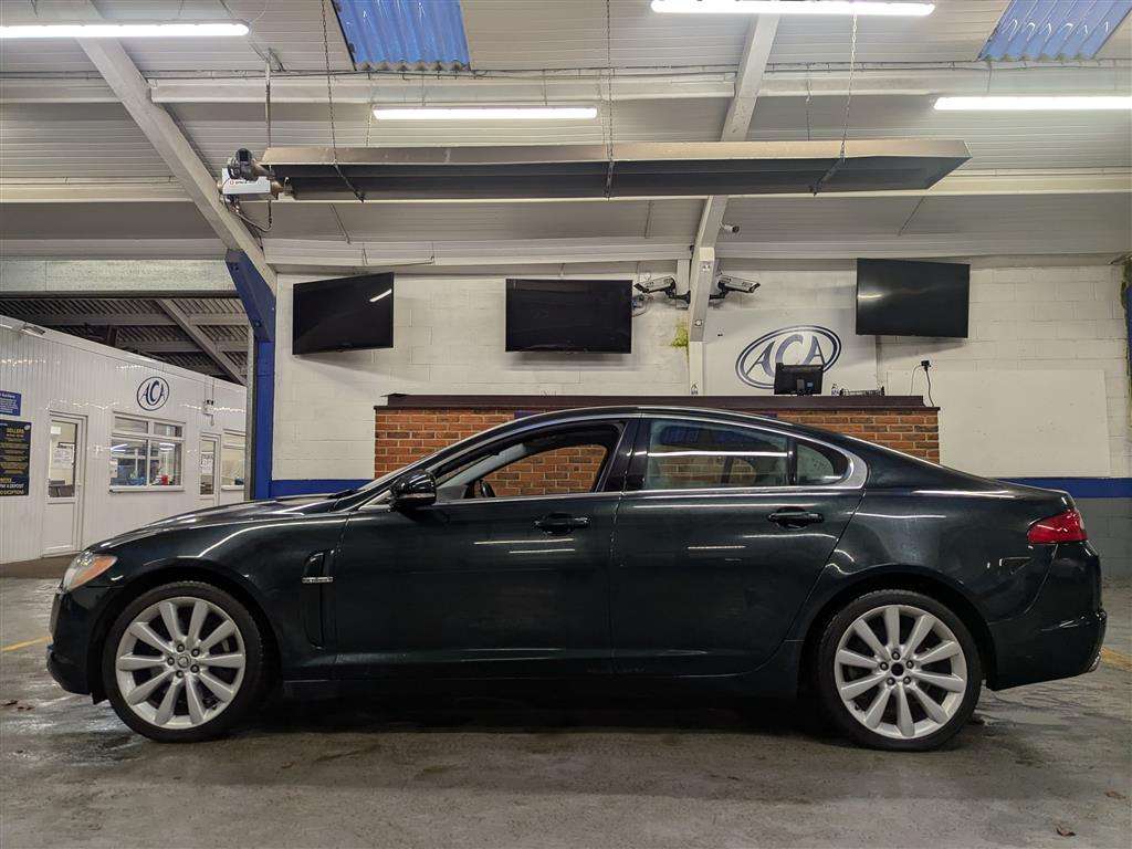 <p>2009 JAGUAR XF PREMIUM LUXURY V6 AUTO</p>