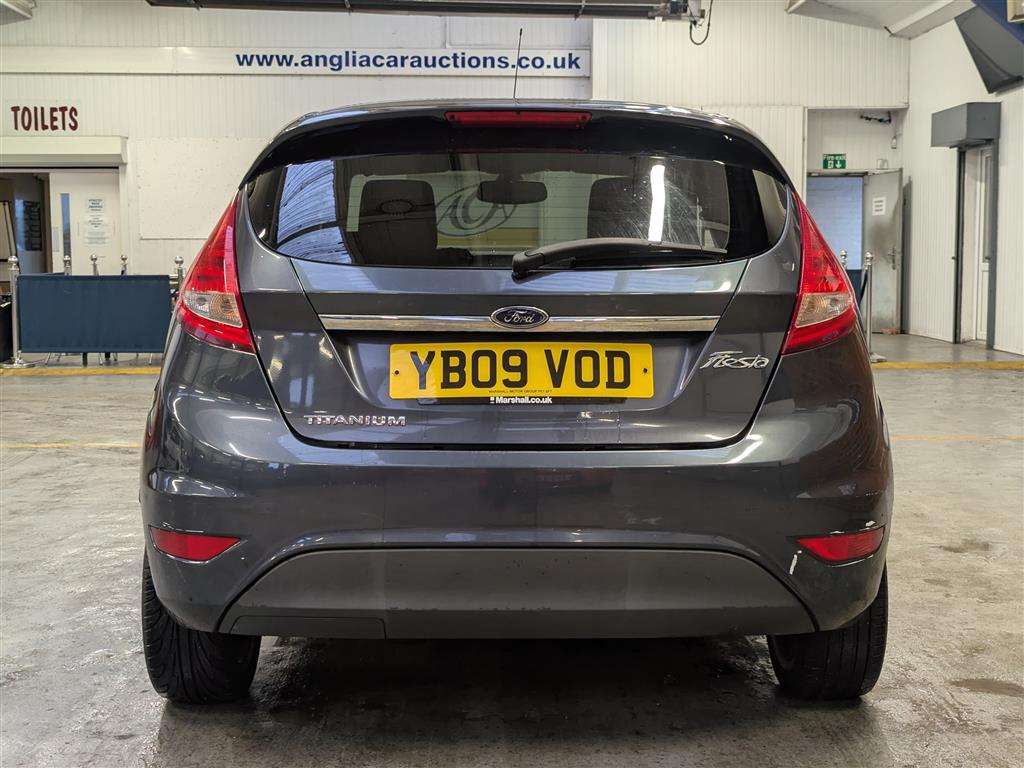 <p>2009 FORD FIESTA TITANIUM 96</p>