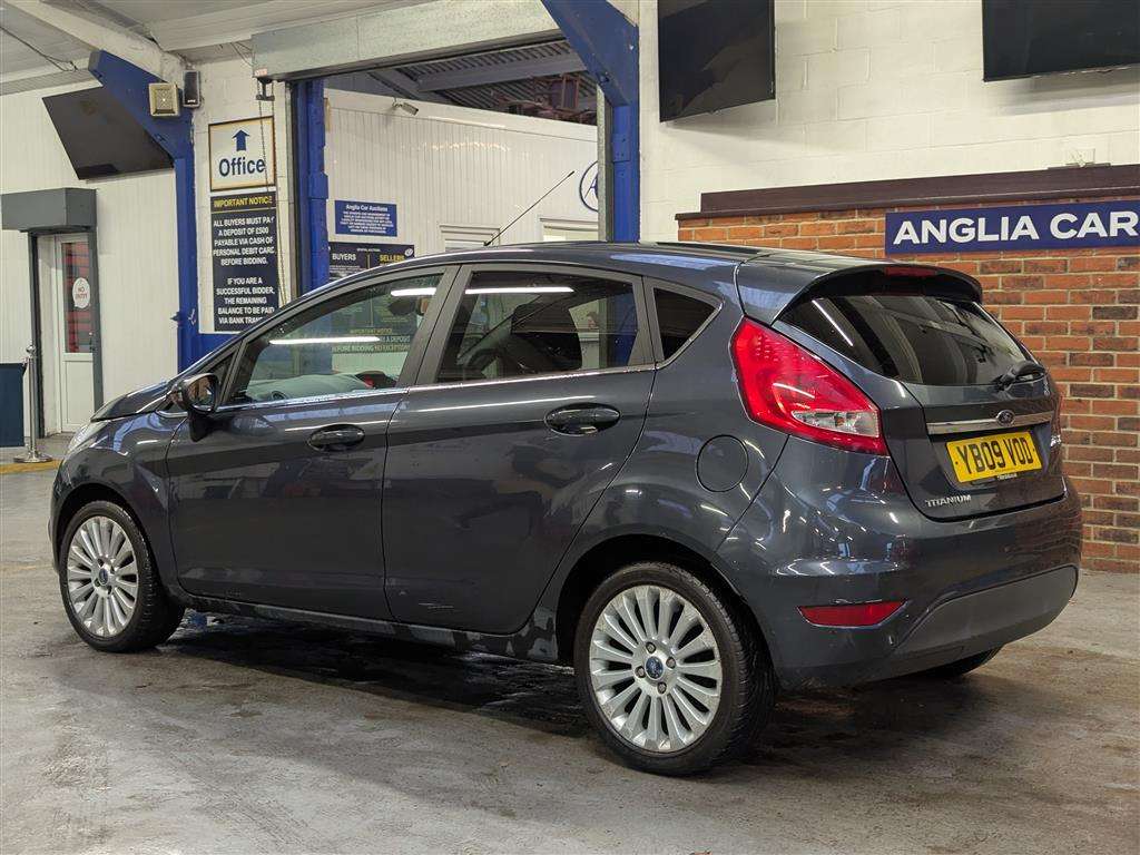 <p>2009 FORD FIESTA TITANIUM 96</p>