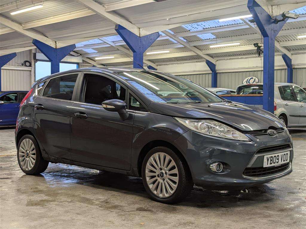 <p>2009 FORD FIESTA TITANIUM 96</p>