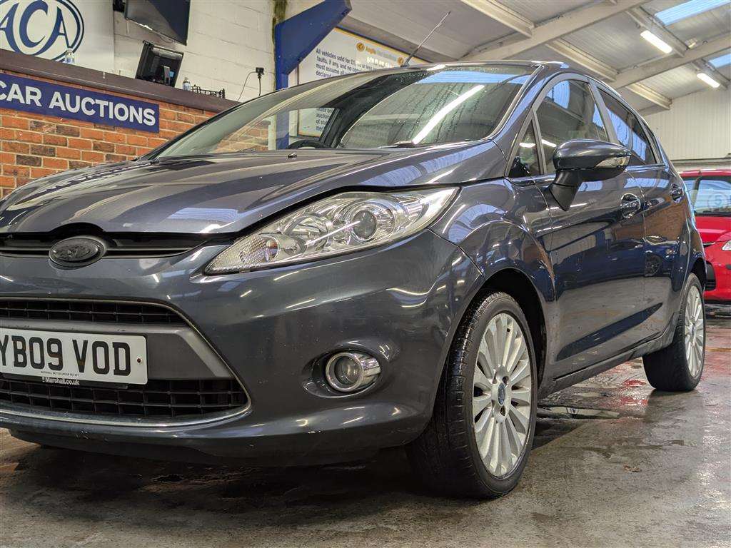 <p>2009 FORD FIESTA TITANIUM 96</p>