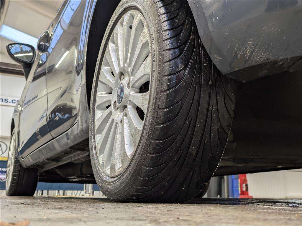 <p>2009 FORD FIESTA TITANIUM 96</p>