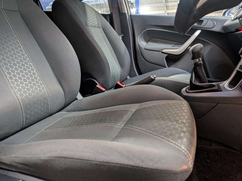 <p>2009 FORD FIESTA TITANIUM 96</p>