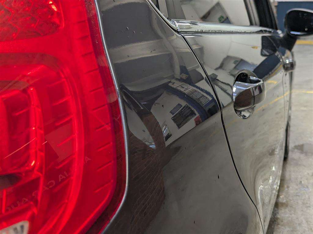 <p>2009 FORD FIESTA TITANIUM 96</p>