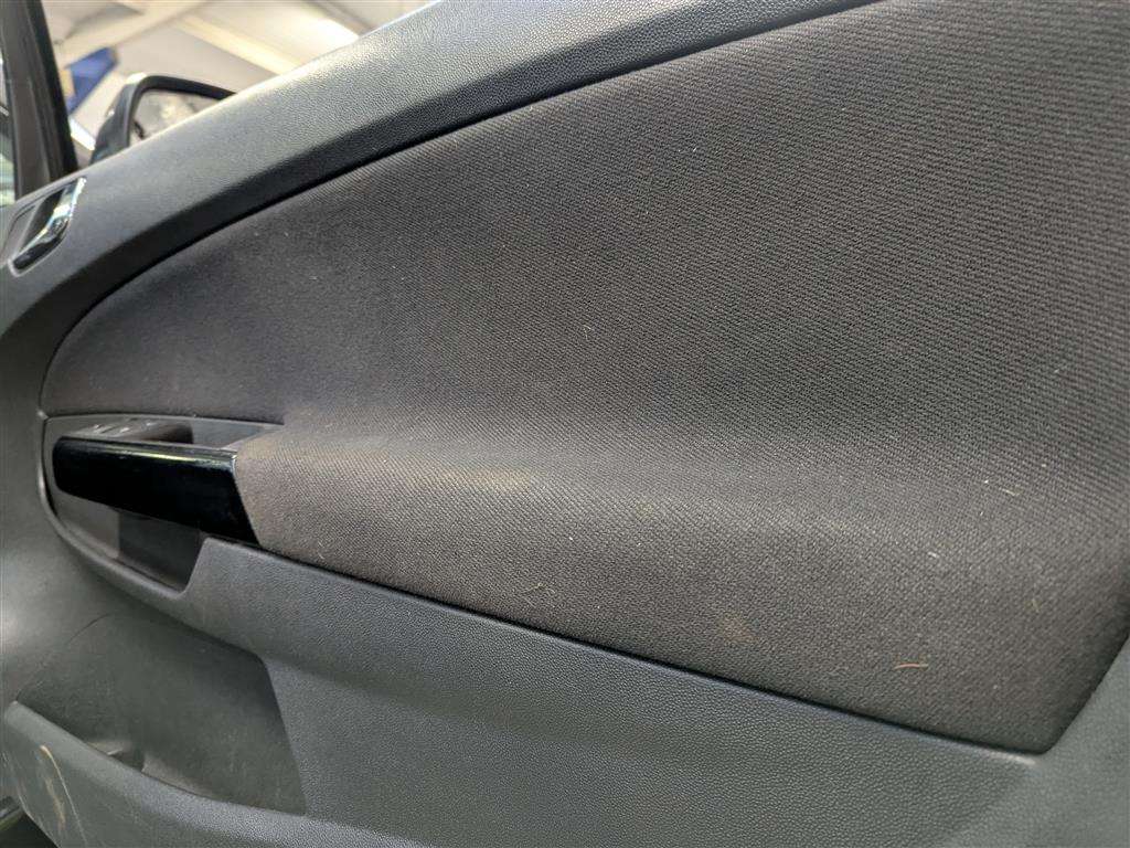 <p>2011 VAUXHALL CORSA SXI</p>